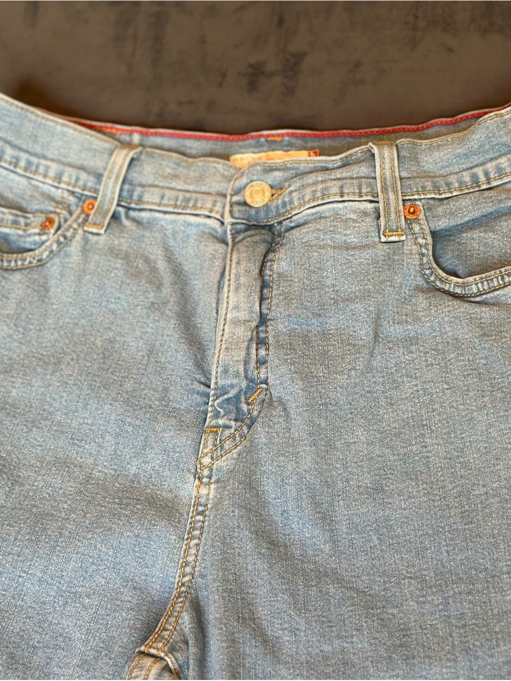 Levi's Light Wash Denim Capris - Pale Blue